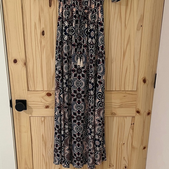 Gibson Latimer Navy and Pink Boho Style Dress - Picture 3 of 4